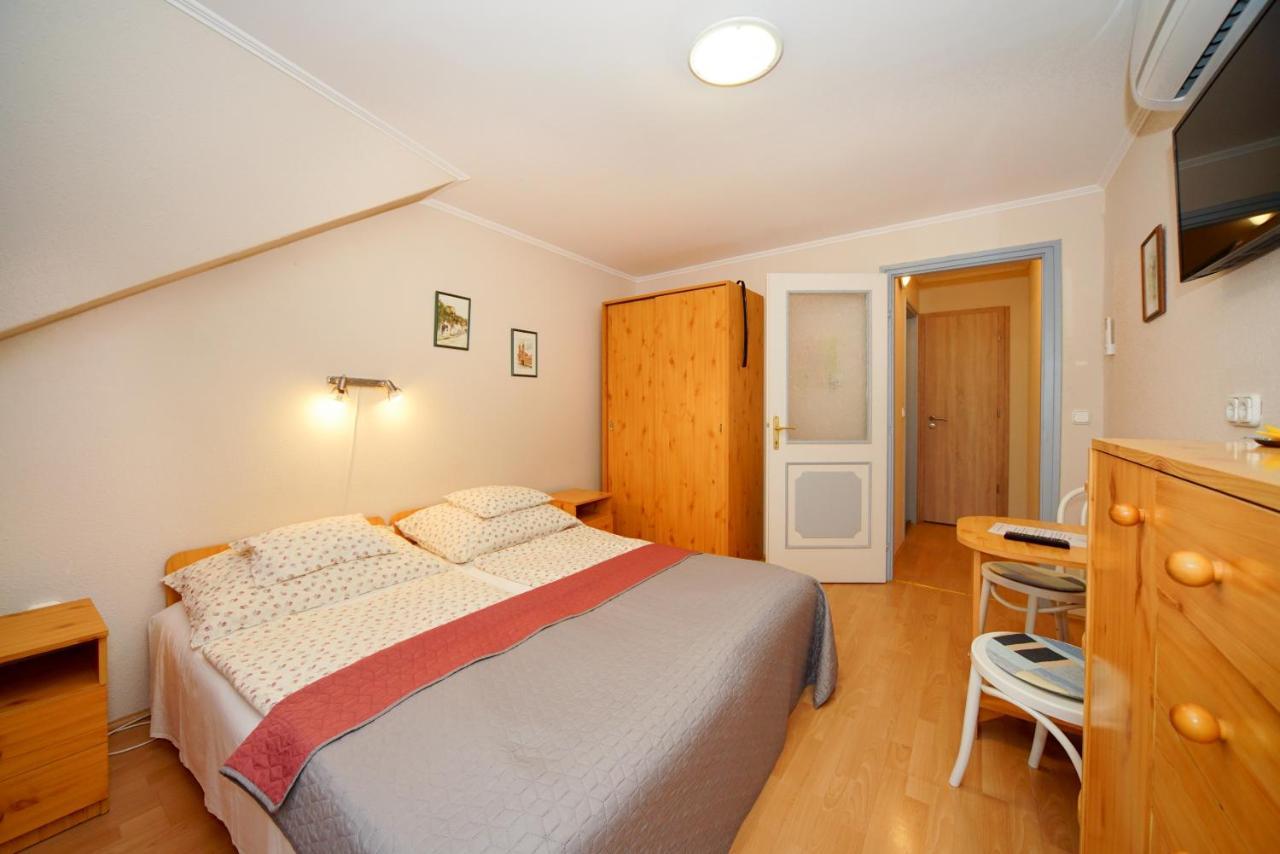 Siesta Vendeghaz Villa Eger Luaran gambar