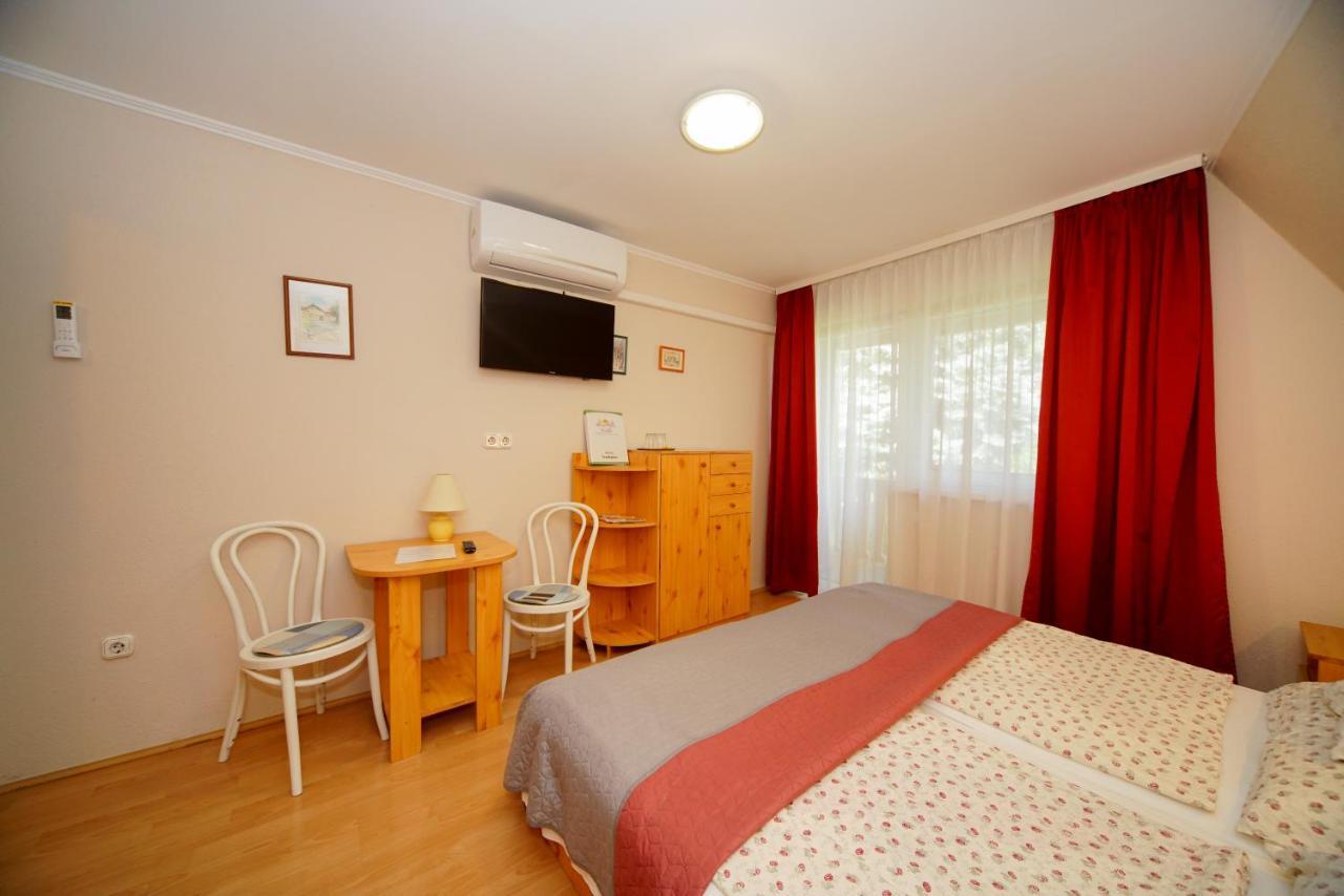 Siesta Vendeghaz Villa Eger Luaran gambar