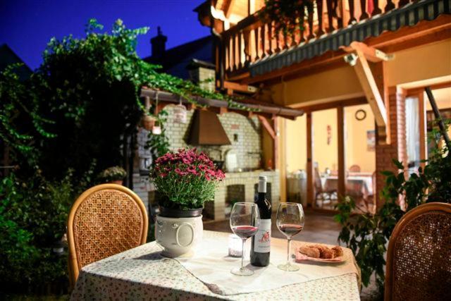 Siesta Vendeghaz Villa Eger Luaran gambar